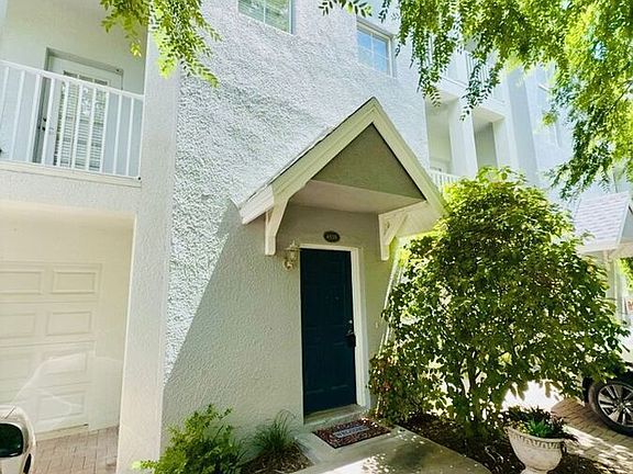 3rd image of 4539 Bay Spring Ct