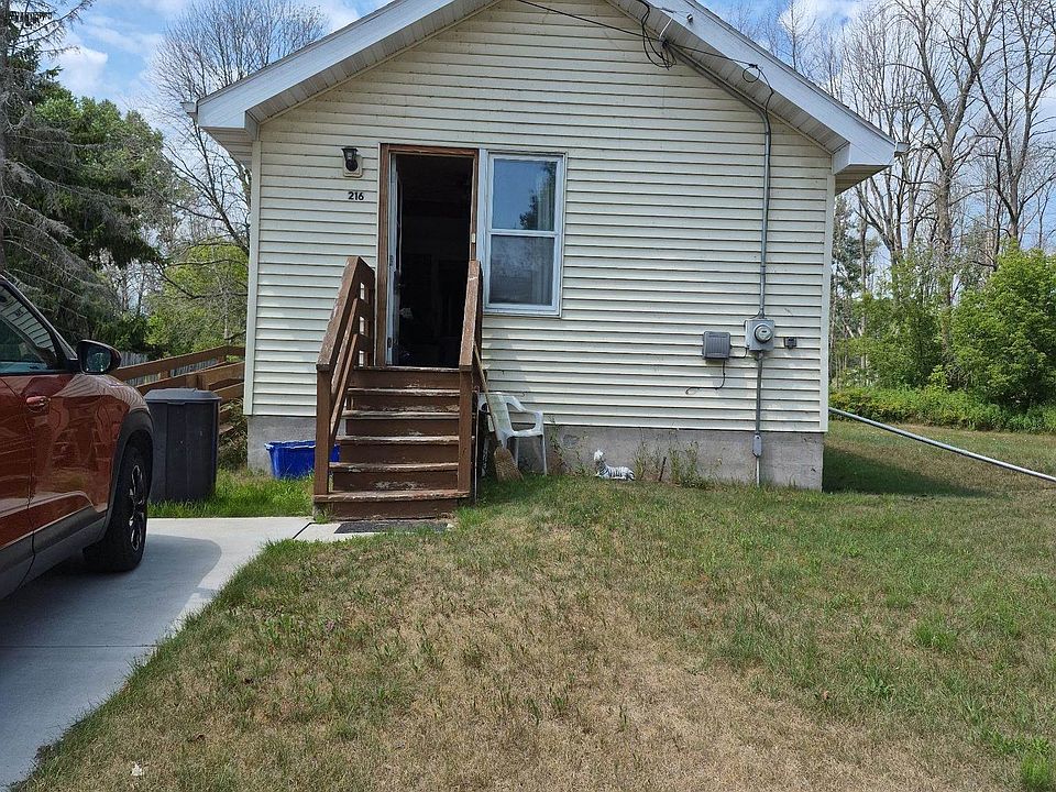 1st image of 216 Jessie St