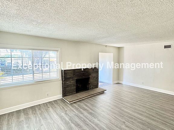 4th image of 2374 Victoria St