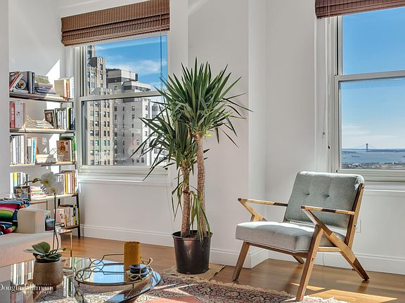 2nd image of 88 Greenwich St APT 2602