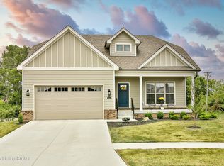 1208 Divot Way, Simpsonville, KY