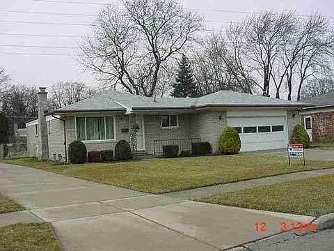2nd image of 31431 Blair Dr