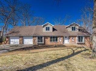 816 Primrose Ln, Jefferson City, MO 65109