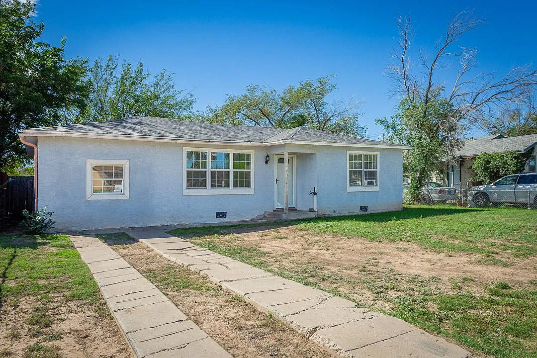 1602 W Tilden St — Photo 2