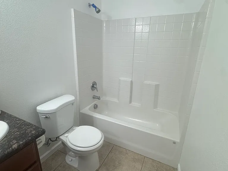 6640 Meadowlark Ave — Photo 9