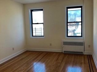 9021 88th Ave, Woodhaven, NY 11421