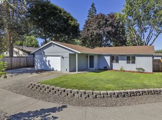 1806 Redwood Ct, Forest Grove, OR 97116