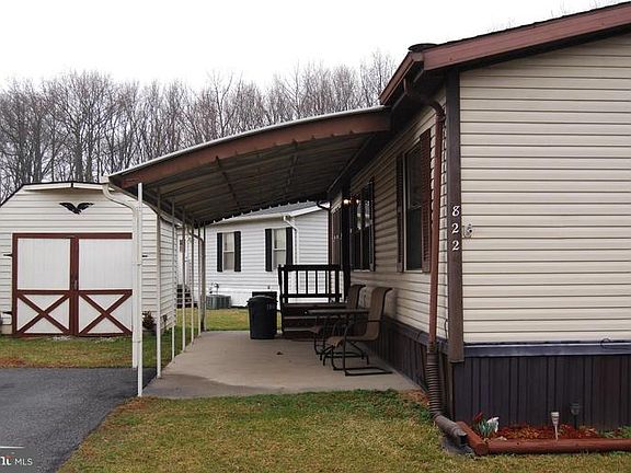 3rd image of 822 Leswood Ct