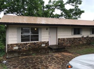 908 Clarence St #A, Mountain View, AR 72560
