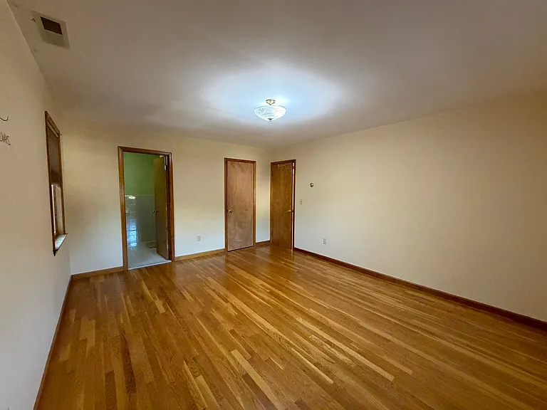 50 Lincoln Ave #1-A — Photo 23