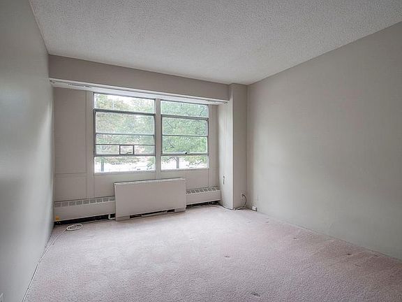 2nd image of 333 W Meyer Blvd APT 208