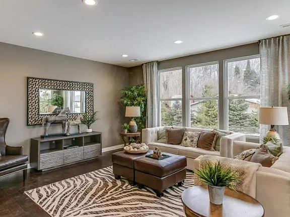 4th image of 2924 Eckersley Dr Lot 42