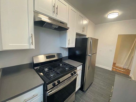 5th image of 87-40 Elmhurst Ave #209