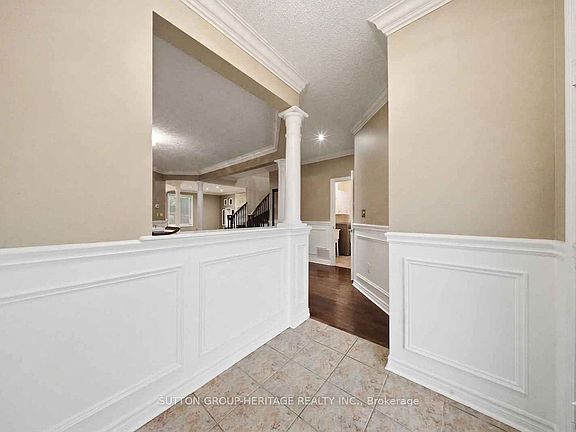 3rd image of 16 Shrewsbury Dr