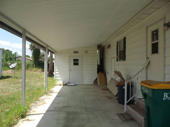 4th image of 6041 River Grove Dr