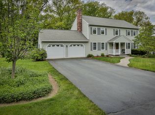65 Spindlewick Dr, Nashua, NH 03062