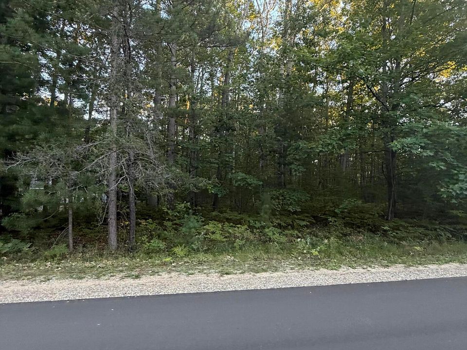 1st image of 1350 N Saint Helen Rd