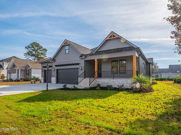 3rd image of 602 Lathrop Court NW