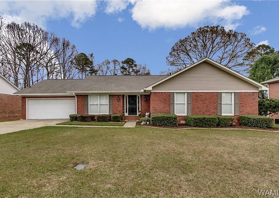 1st image of 5002 Lakehurst Dr