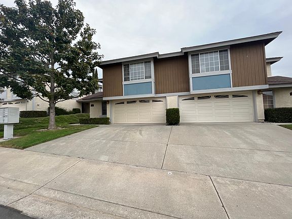 2nd image of 8071 Mission Vista Dr