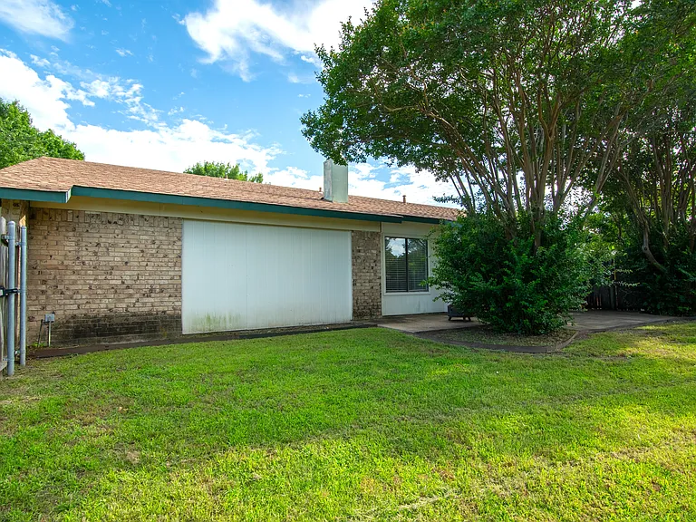 2513 Trailridge Dr — Photo 30
