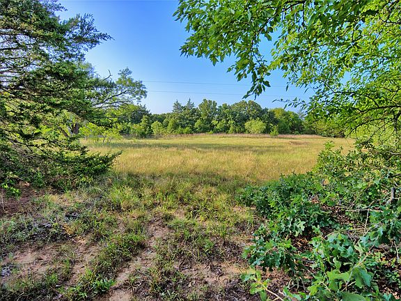 3rd image of 218 Illinois Bend Rd