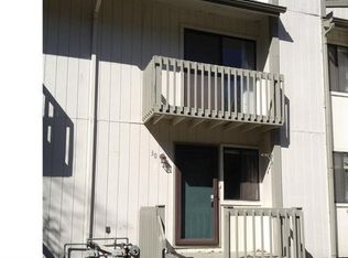 30 Harwood Ln, Clementon, NJ 08021