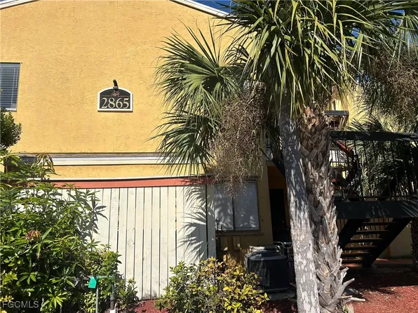 2865 Winkler Ave APT 407, Fort Myers, FL 33916