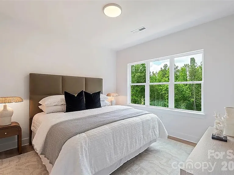 5007 Nimes Rd — Photo 20