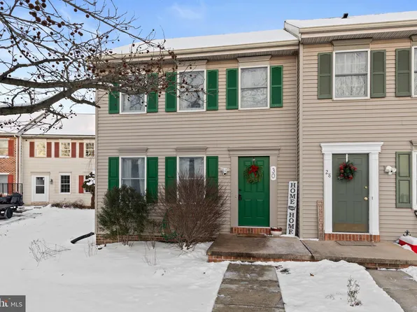 30 Cranfield Ct, Elizabethtown, PA 17022