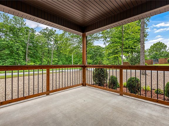 5th image of 2 Lewes Ln