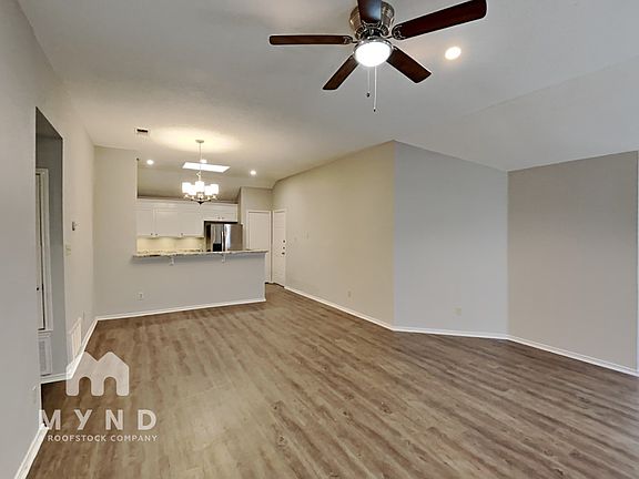 5th image of 4903 Pecan Est