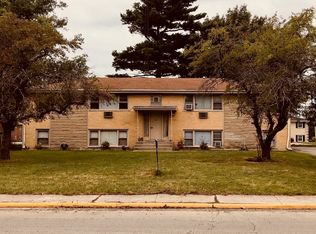 221 S Curtis Ave, Kankakee, IL 60901