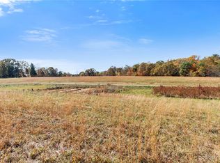 116 Scott Meadows Dr, Asheville, NC 28806