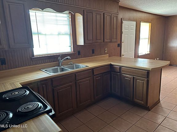 3rd image of 3702 Sculpin Ave