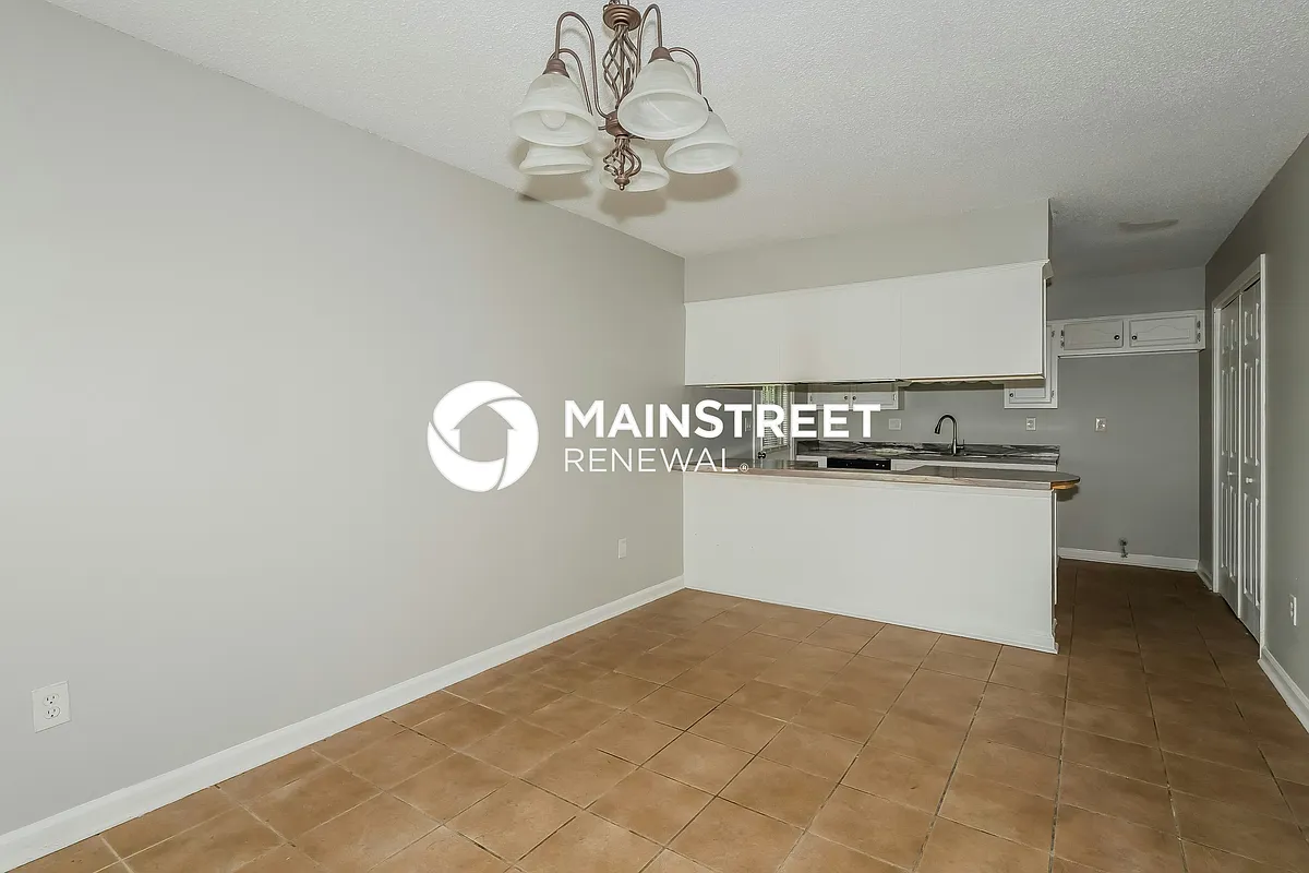 Breakfast Nook - 3437 Laurelwood Dr
