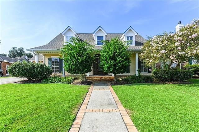 1st image of 34 Madewood Dr