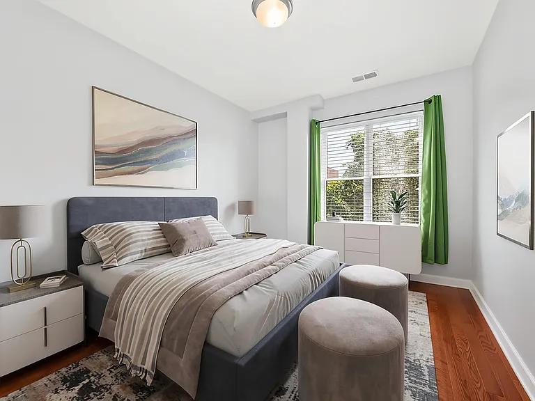 2326 W Giddings Ave #302 — Photo 9