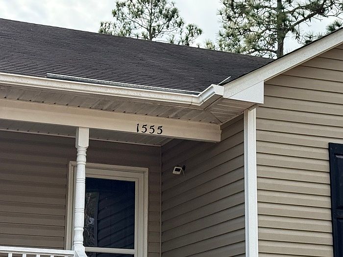 1st image of 1555 Clan Campbell Dr