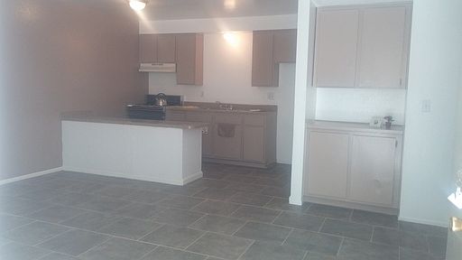2nd image of 11210 Auburn Ave APT 17