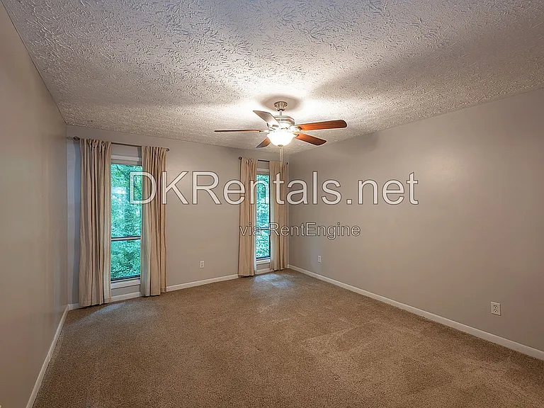 5143 Roswell Rd NE #9 — Photo 19