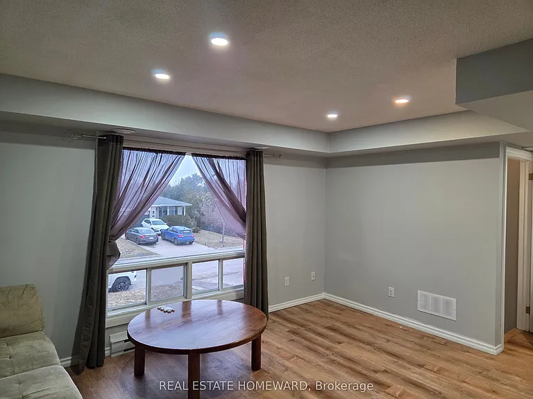 7 Bristow Ct — Photo 9