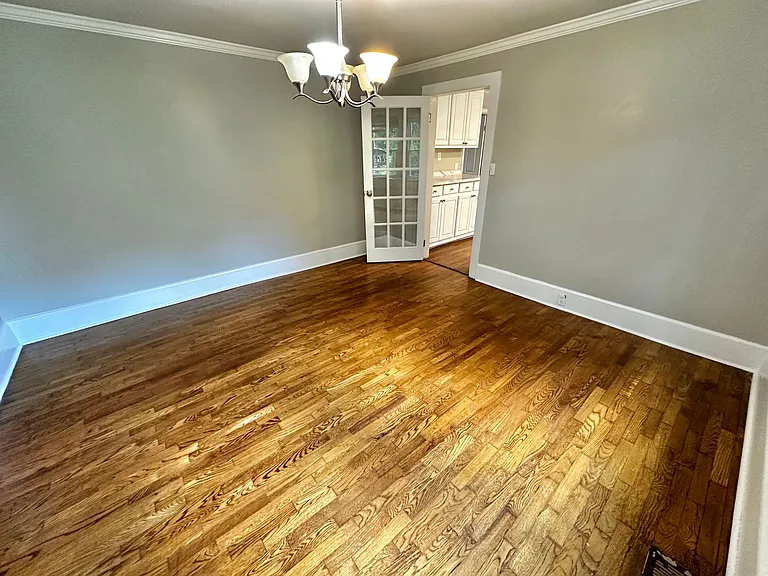 517 Burnett Ferry Rd SW — Photo 5