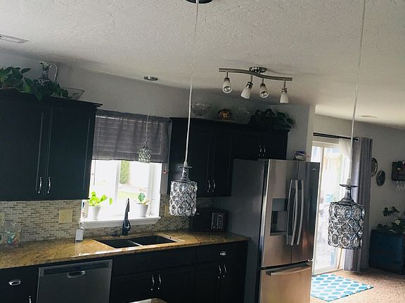 5th image of 525 N Silkwood Dr