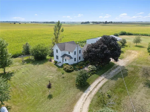 1302 Bowdish Rd, Central City, IA 52214