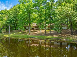 150 Four Foxes Ln, Chapin, SC 29036