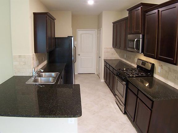 3rd image of 16139 Beachside Pl