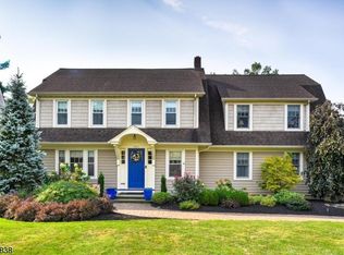 293 W Summit St, Somerville, NJ 08876