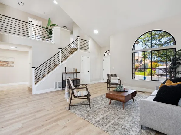 509 Alumrock Dr, Antioch, CA 94509