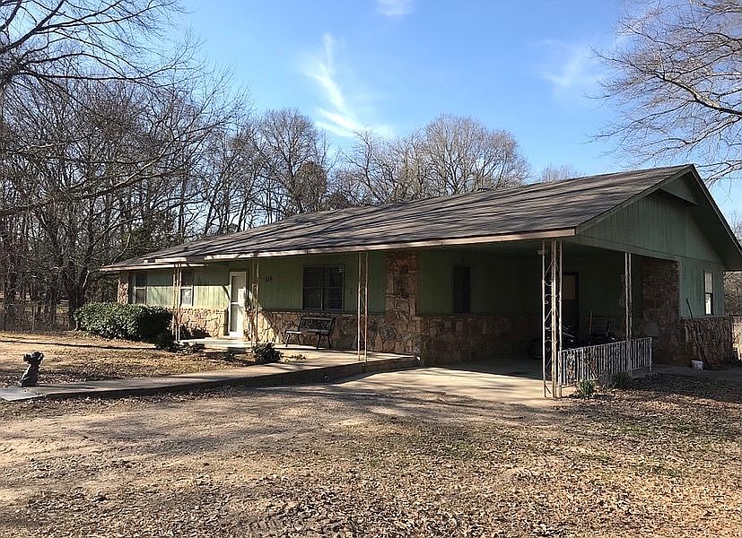 2nd image of 149 E Cadron Ridge Rd